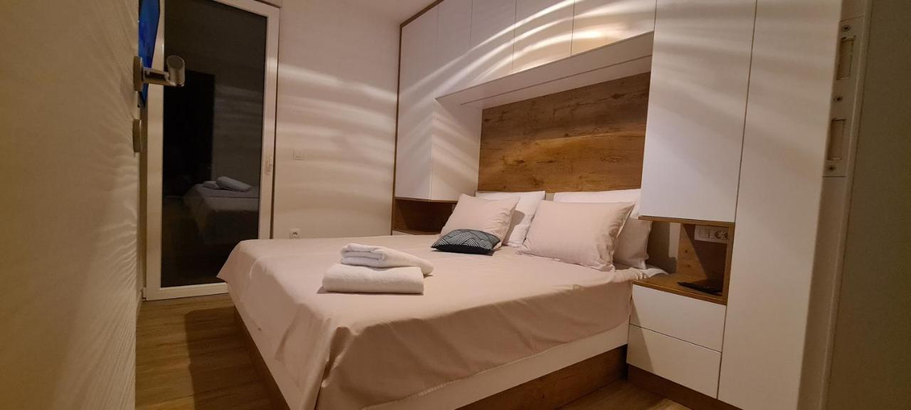 Apartman Marcelina 2 In Τρογκίρ Εξωτερικό φωτογραφία